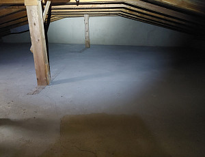 Zateplení patrového domu pomocí foukané izolace